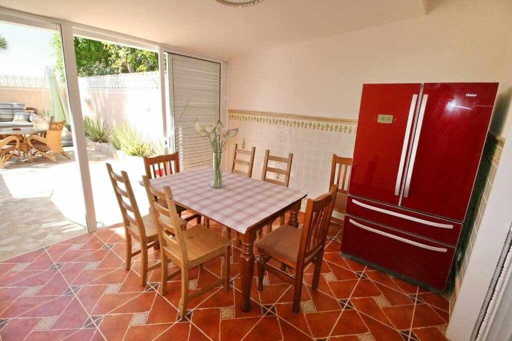 Parque Santiago 1 Villa114 Tenerife Rental & Sales Playa de las Américas Extérieur photo